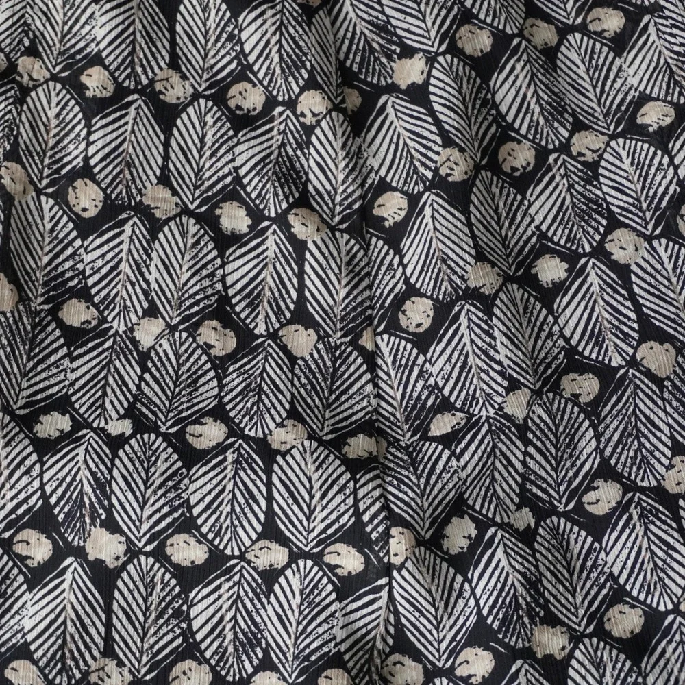Sigrid‎ Olsen Petite Skirt A Line Leaf Print Black Beige Womens Size 6
